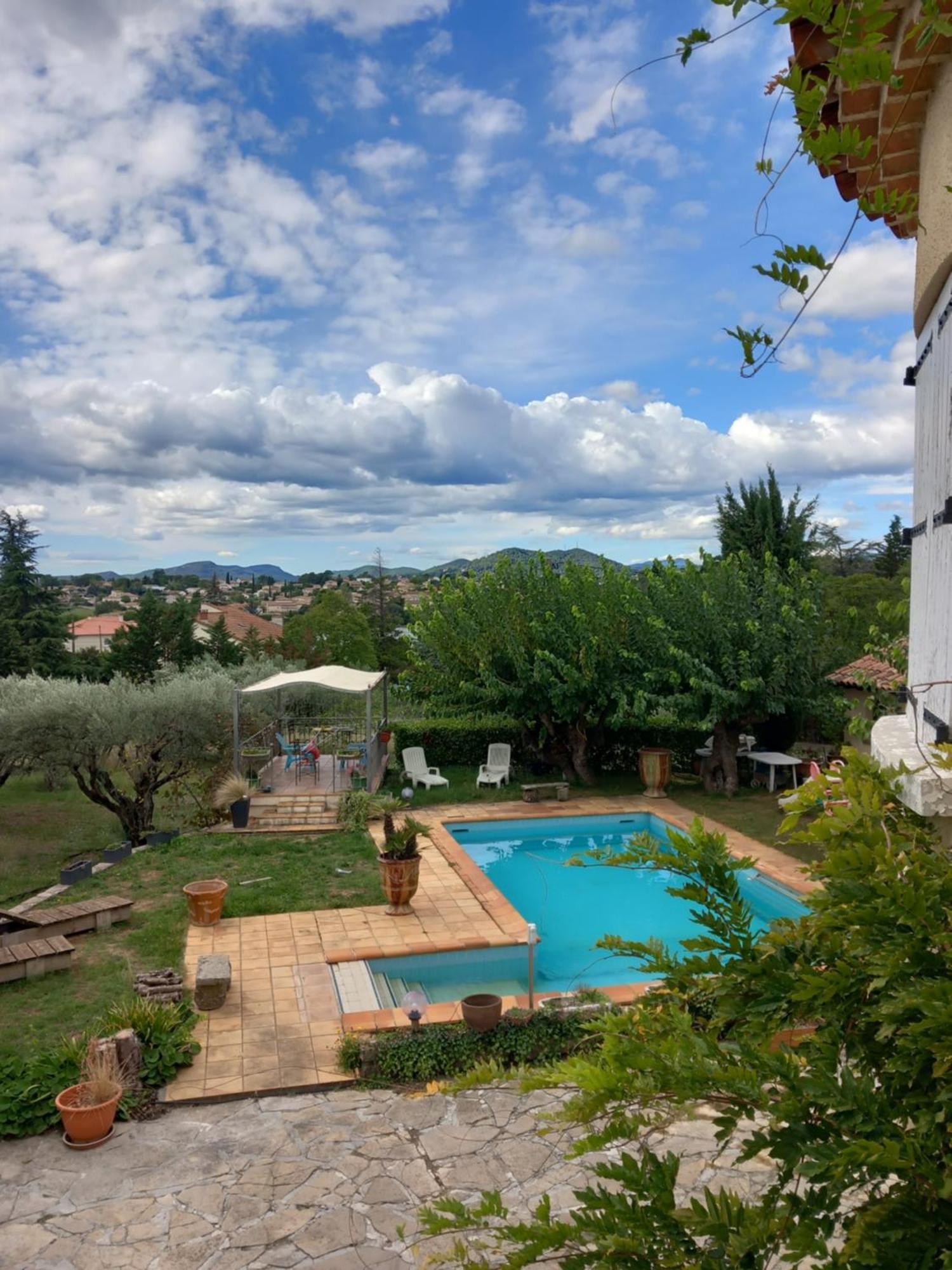 Le Relais Fleuri Hotel Alès Kültér fotó